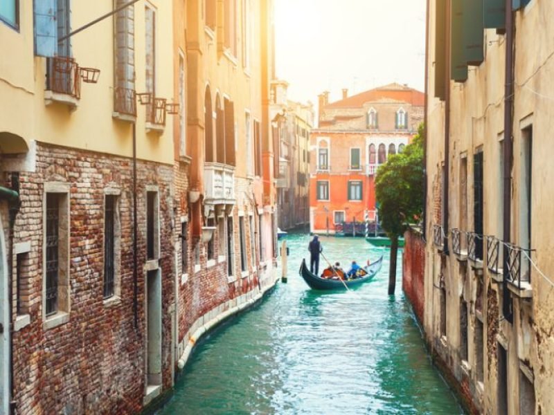 ITÁLIA COMPLETA DE NORTE A SUL C/AUDIÊNCIA PAPAL 2025